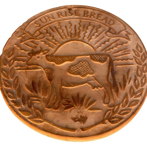 Vintage 1993 Hill Design 6" Stone Bread Warmer Terra Cotta “Sunrise Bread” Cow - Picture 1 of 7